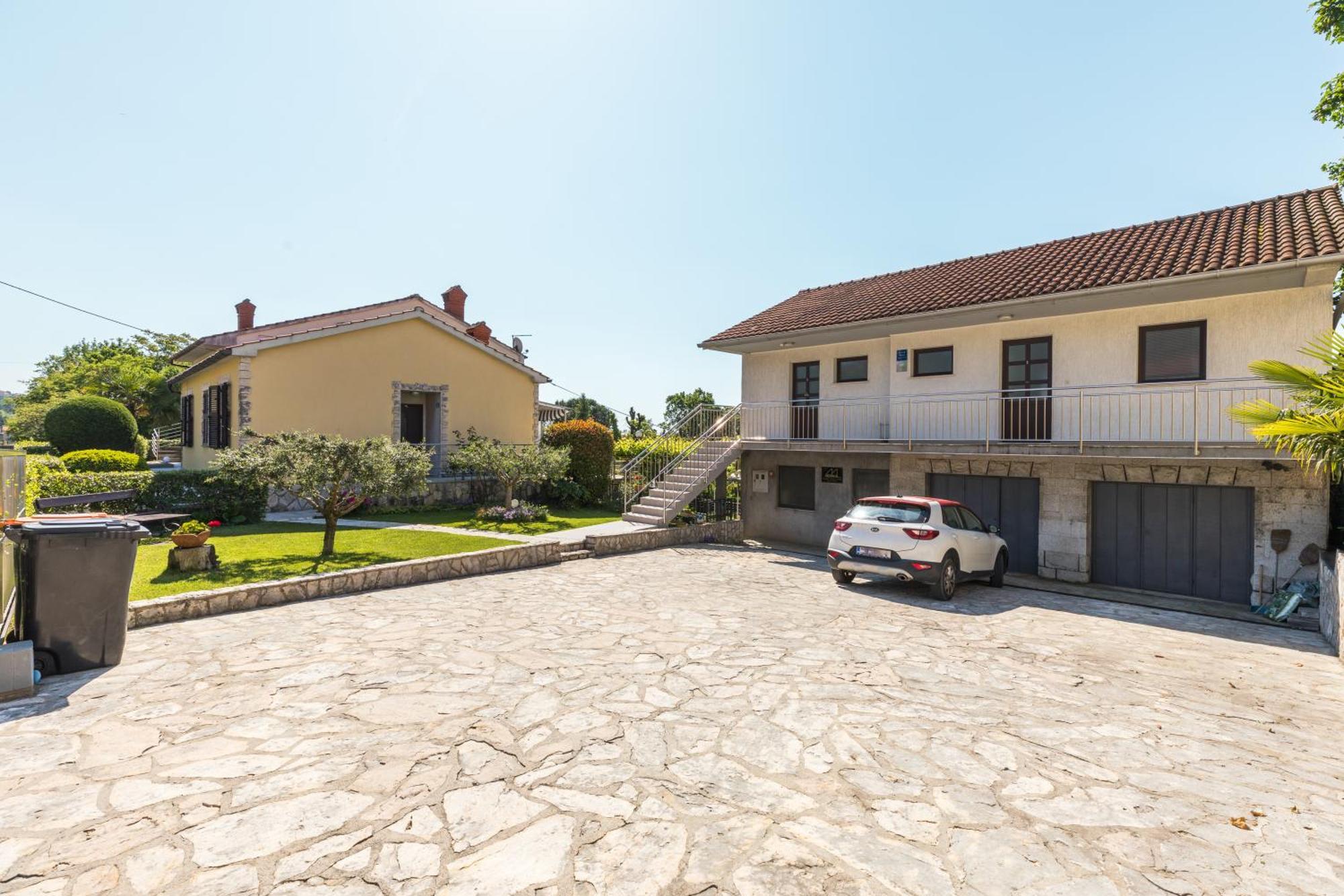 Apartments Dorijan With Pool Matulji Exterior foto